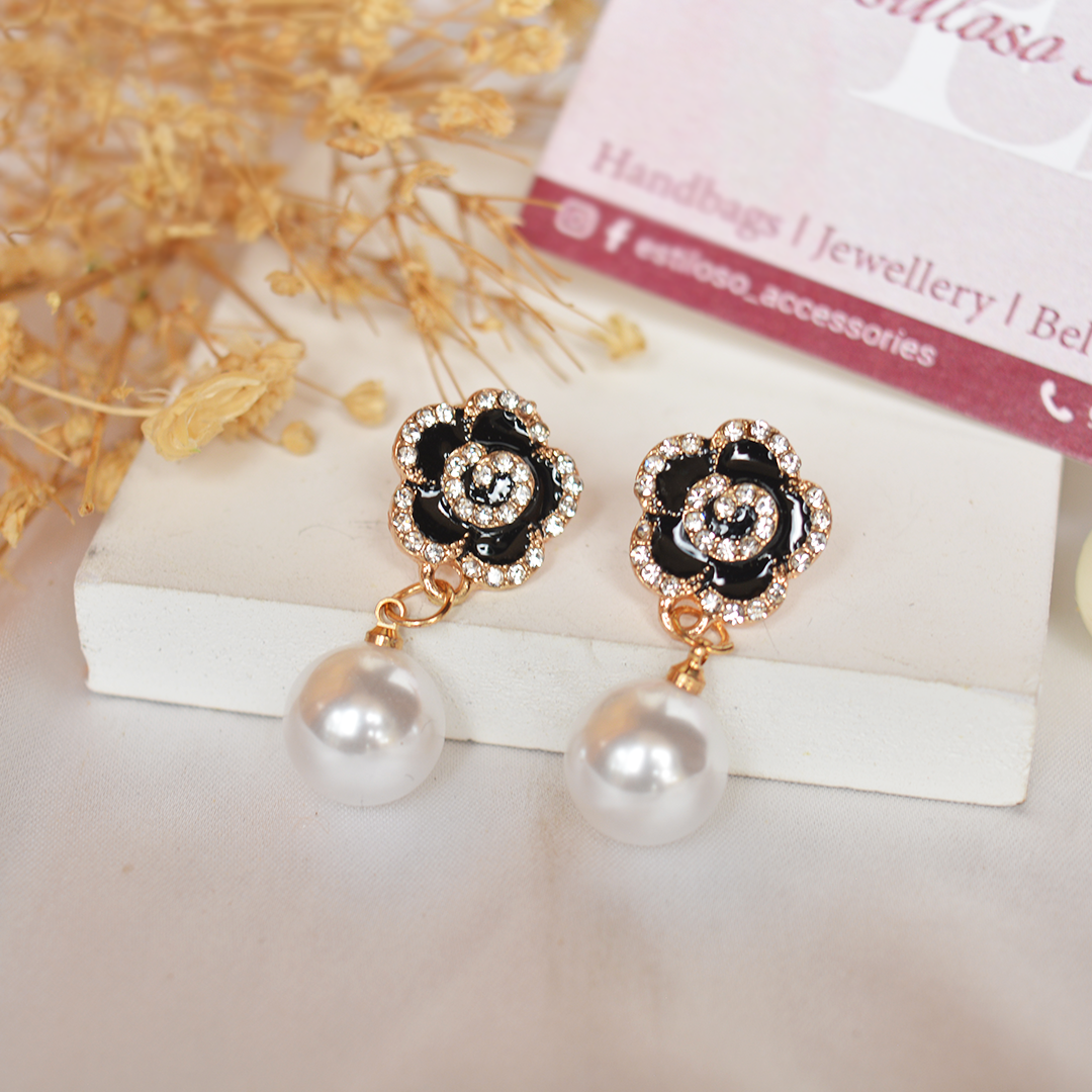 Korean Pearl flower earring