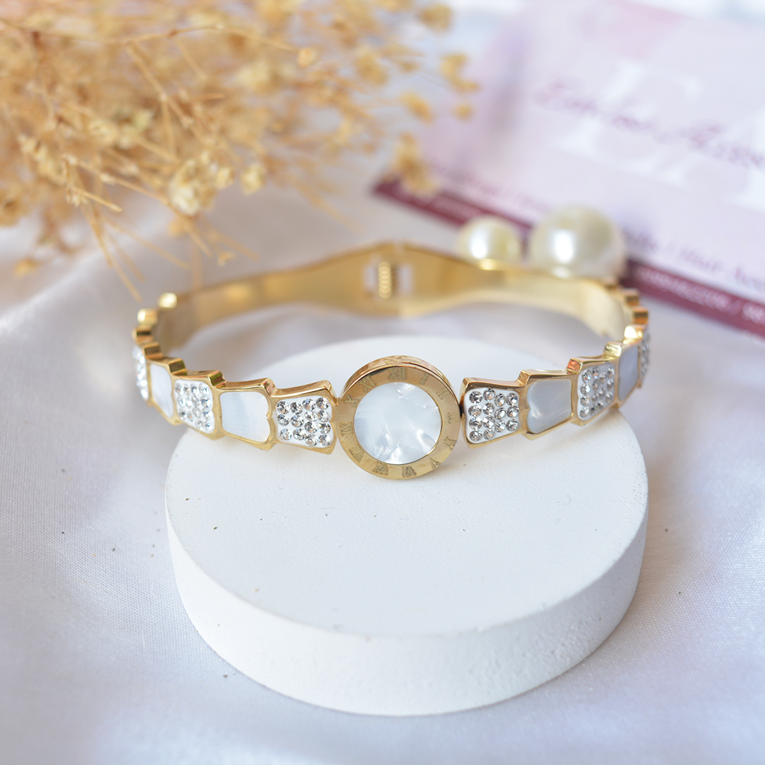 Mother-of-Pearl Dazzle Bangle