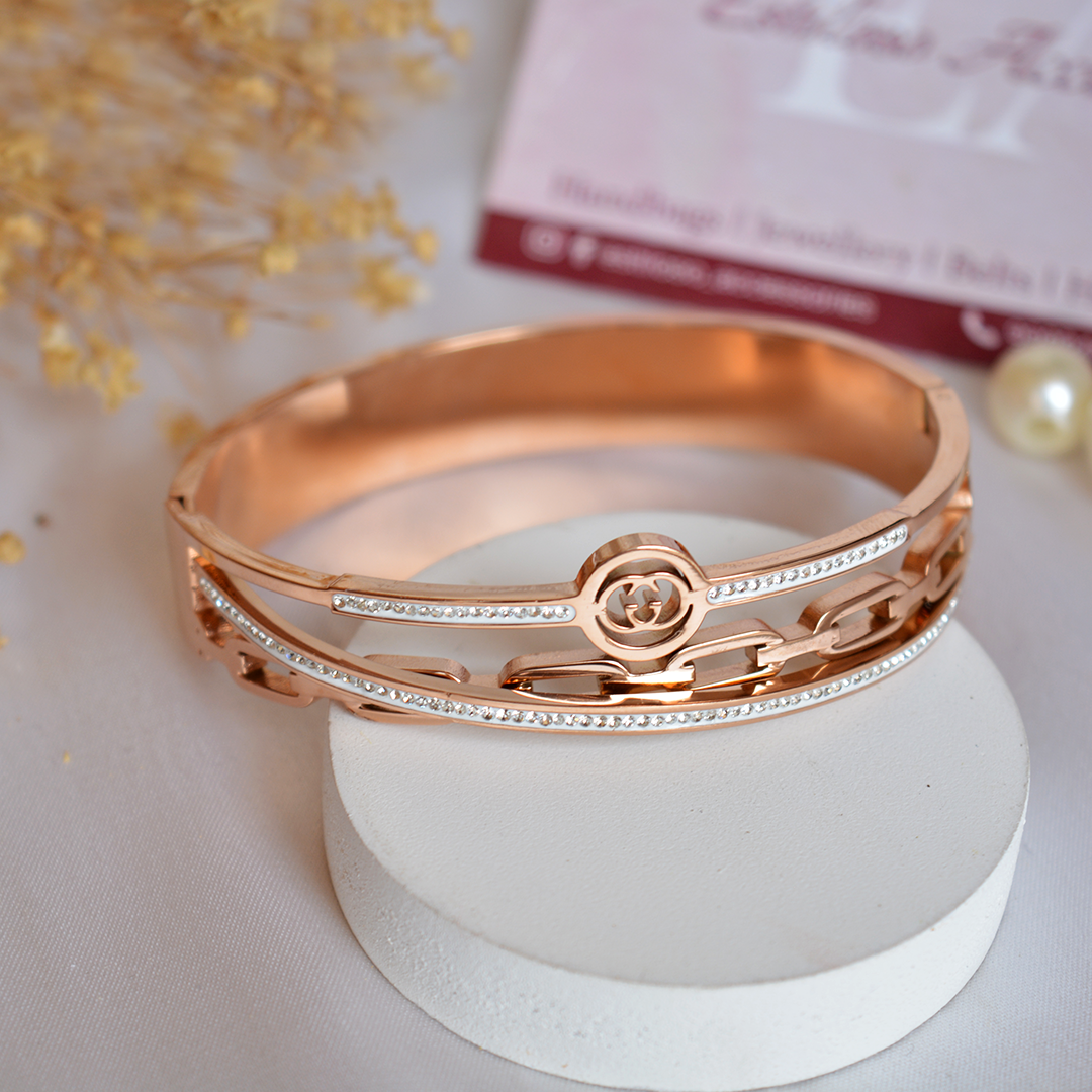 Glow Glam Bracelet