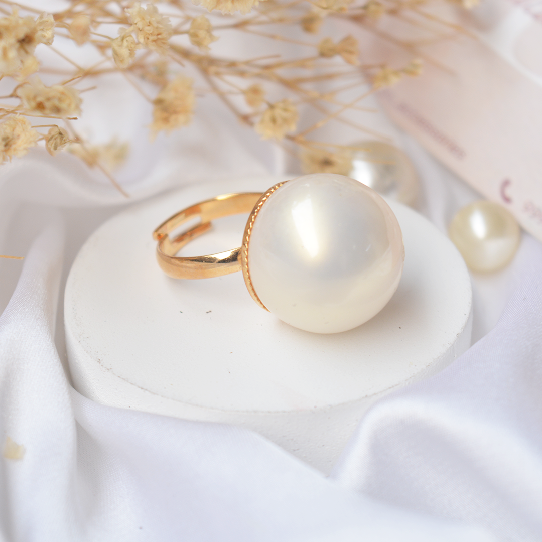 Adjustable Pearl Ring